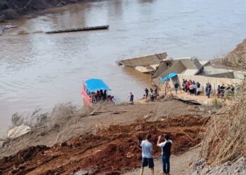 Travessia de balsa no Rio Forqueta, entre Lajeado e Arroio do Meio, somente para emergências neste domingo