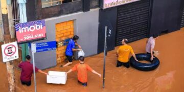 Aumenta para 90 o número de mortes provocadas pelas enchentes no Rio Grande do Sul