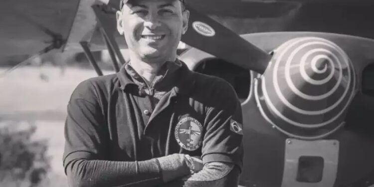 Piloto que morreu em queda voltava de evento para ajudar as vítimas das enchentes do Sul