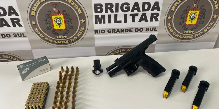 Brigada Militar Prende Suspeito por Sequestro, Agressão e Ameaça em Farroupilha