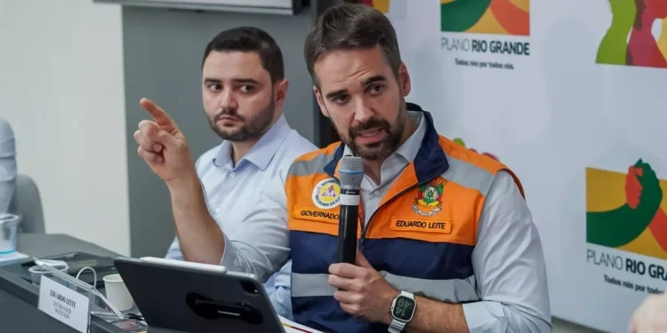 Governador Eduardo Leite alerta para risco de inundações e deslizamentos no Rio Grande do Sul nos próximos dias