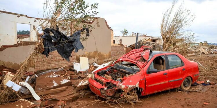 Aumenta para 175 o número de mortos pelas enchentes no Rio Grande do Sul