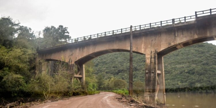 ERS 437, que liga Vila Flores a Antônio Prado, será interditada nesta sexta-feira