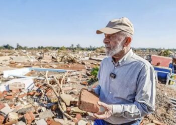 Em nova visita ao RS, Lula anuncia o pagamento de dois salários mínimos a 434 mil trabalhadores gaúchos