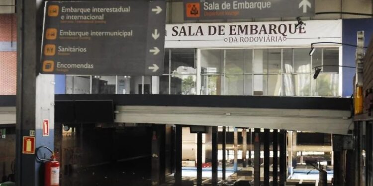 Rodoviária de Porto Alegre reabre nesta sexta-feira, após mais de um mês fechada