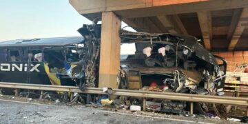 Acidente com ônibus deixa 10 mortos em rodovia no interior de São Paulo