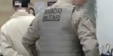 Idoso é preso por suspeita de abusar de jovem em vestiário de academia em Caxias do Sul