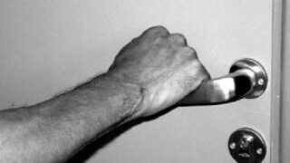 Homem tenta invadir a casa da ex-companheira em Taquara e acaba morrendo