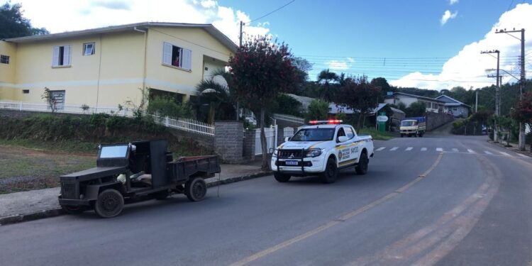 Brigada Militar de Nova Roma do Sul prende motorista por embriaguez ao volante