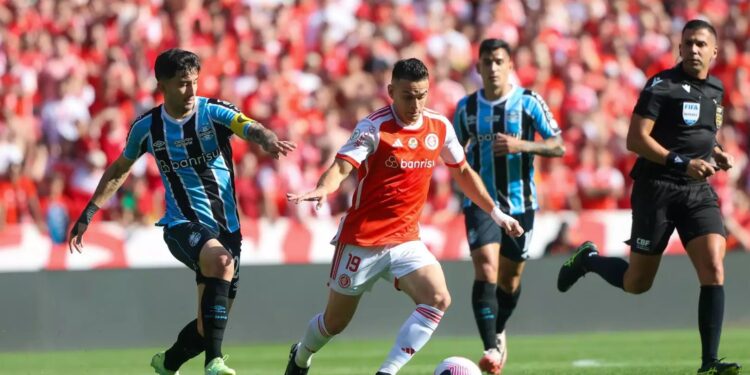 No Beira-Rio, Inter vence o Grêmio por 1 a 0 pelo Campeonato Brasileiro