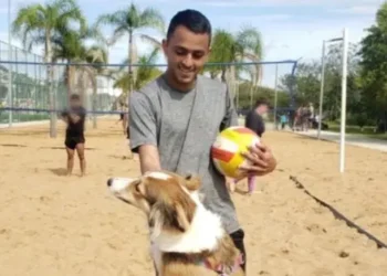 Família de soldado desaparecido na Praia do Rosa organiza vaquinha para transporte de pertences