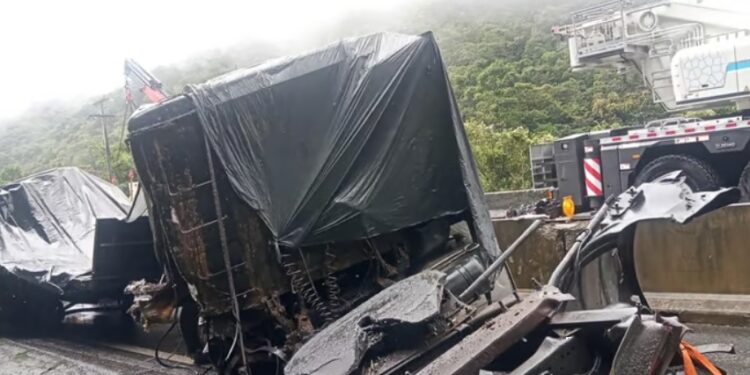 Motorista envolvido em acidente que matou remadores de Pelotas pode ser indiciado por nove homicídios culposos