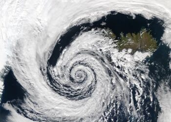 Ciclone bomba deve levar tempestades a região Sul do país na próxima semana