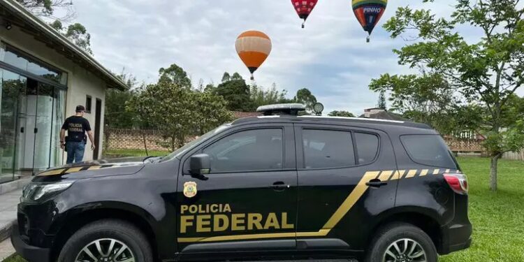 Polícia Federal realiza operação contra crimes licitatórios na prefeitura de Torres