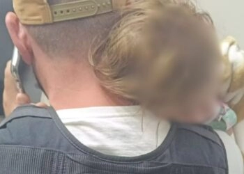 Bebê é resgatada após ser sequestrada por falsas mulheres que se passaram por agentes de saúde