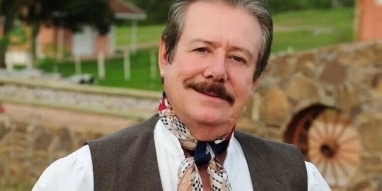 Adeus a Gildinho: Ícone da Música Gaúcha e Líder de Os Monarcas Morre aos 82 Anos