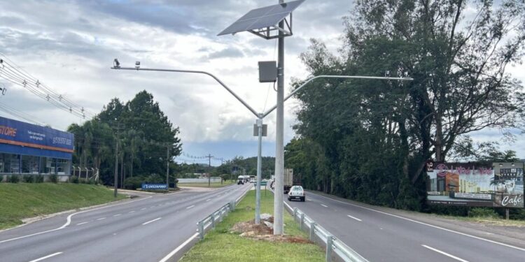 CSG instala 42 equipamentos para monitoramento de tráfego em rodovias do RS