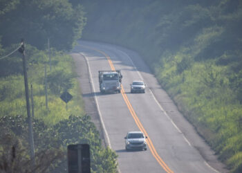 Ultrapassagem Perigosa Pode Custar Caro com Novo Projeto de Lei