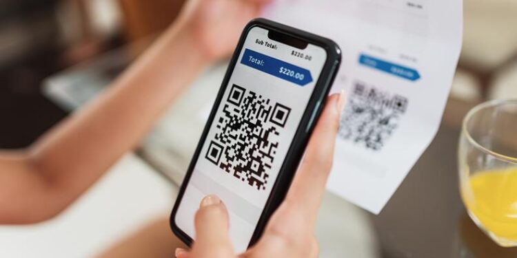 Boletos podem ser pagos por Pix a partir desta segunda-feira