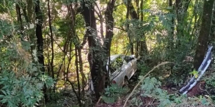 Carro Funerário Sofre Acidente na BR-386 e Sai da Pista no Norte do RS