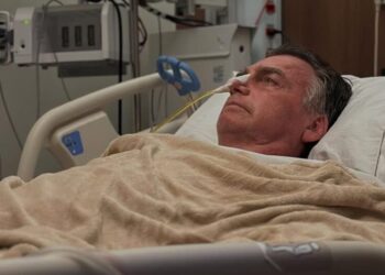 Bolsonaro tem piora no quadro clínico e segue na UTI em Brasília