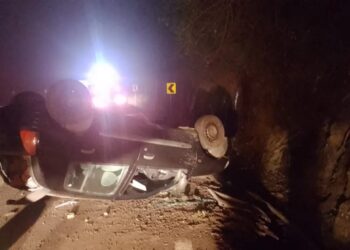 Homem morre em grave capotamento na ERS-122