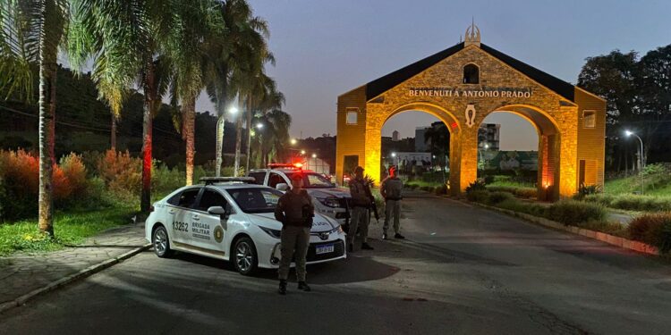 ⚠️ Violência em Antônio Prado: Dois Homens São Mortos a Tiros no Bairro Panorâmico