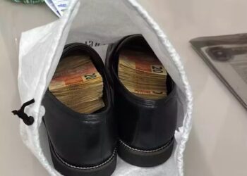 Polícia Federal encontra notas de dinheiro dentro de sapato de primo de líder do Centrão