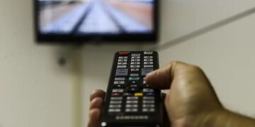Nova tecnologia vai mudar forma como brasileiros assistem televisão