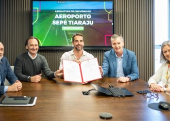 Governador Eduardo Leite aprova liberação de recursos para obras no aeroporto de Santo Ângelo