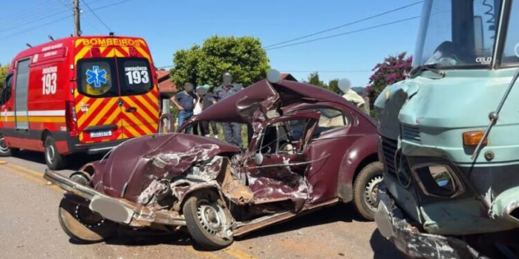 Morador de Nova Roma do Sul morre após colisão na ERS-448