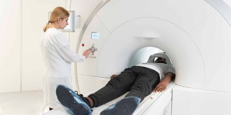 INSS passa a custear exames solicitados em perícia a partir de 01/01/2026