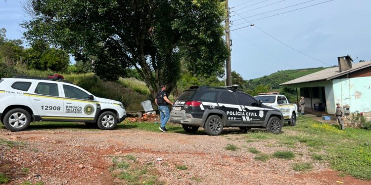 Ação conjunta da Polícia Civil e Brigada Militar cumpre mandado de busca e apreensão por Furto Arrombamento/Qualificado em Nova Roma do Sul