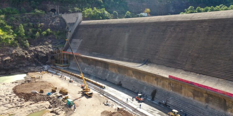 Obras na barragem da UHE Castro Alves atingem 39% de avanço