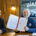 Lula sanciona lei que garante renovação automática da Carteira Nacional de Habilitação
