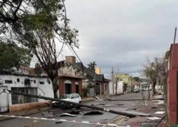 TEMPESTADE DEIXA RASTRO DE DESTRUIÇÃO EM ENTRE RIOS, NA ARGENTINA