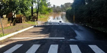 Uma semana após enchente, rio Taquari volta a subir e Lajeado enfrenta novas inundações
