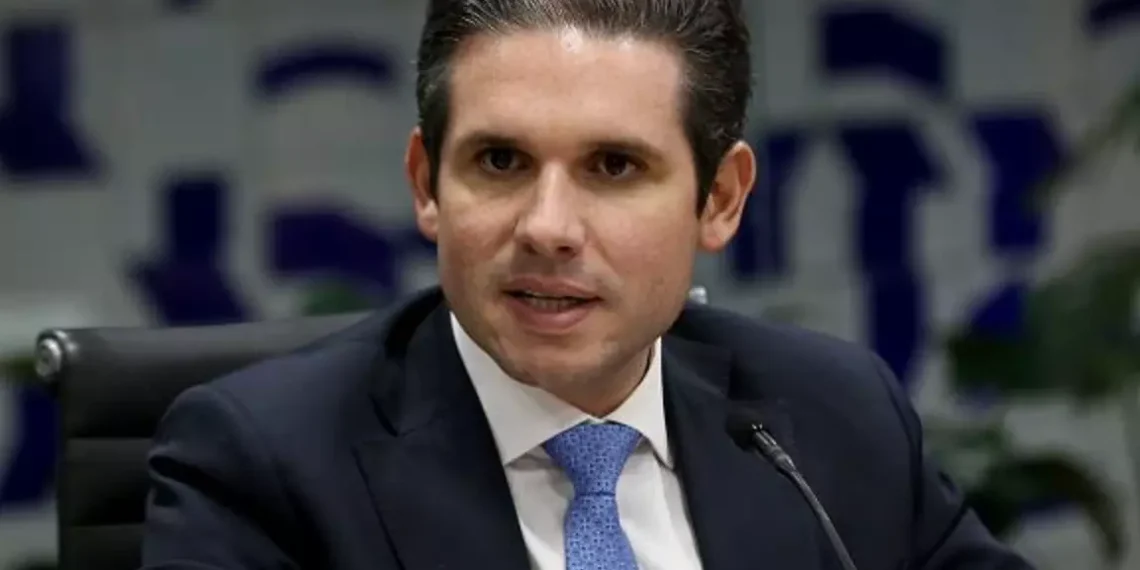 Presidente da Câmara dos Deputados decide avançar com a redução de maioridade penal e cria comissão para discutir a matéria