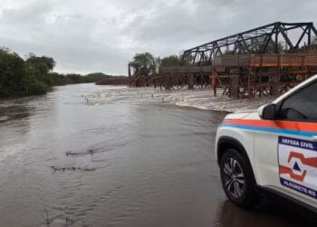Sobe para 43 o número de cidades com danos durante temporais no RS; Inmet segue com aviso para tempestades