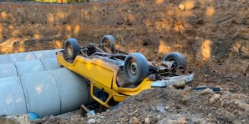 Segundo acidente é registrado em buraco de obra na ERS-448, em Farroupilha; motorista fica ferido