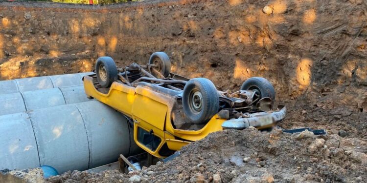 Segundo acidente é registrado em buraco de obra na ERS-448, em Farroupilha; motorista fica ferido