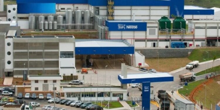 Nestlé fecha fábricas e anuncia demissão de 16 mil funcionários